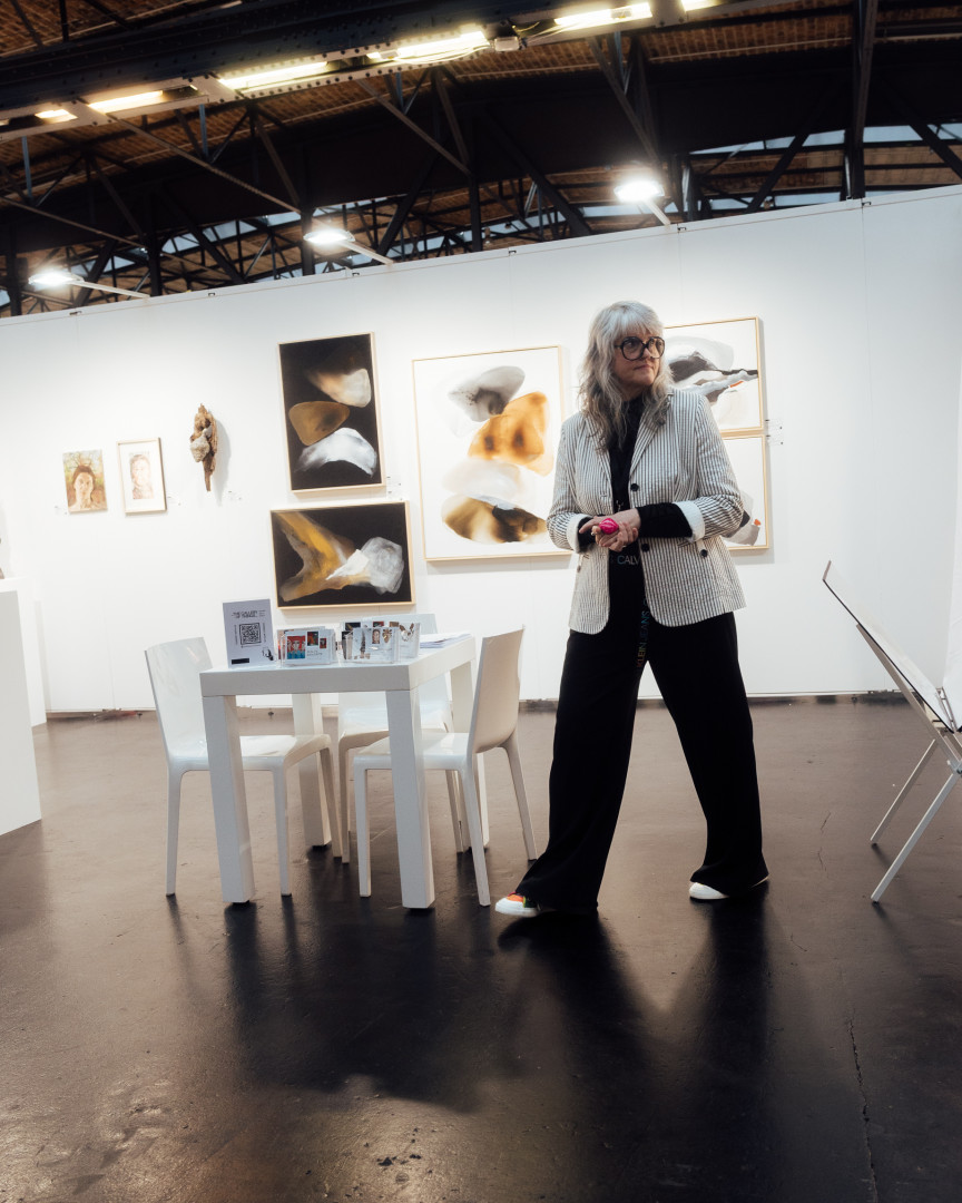 Alexandra Mann bei der Affordable Art Fair als Ausstellerin